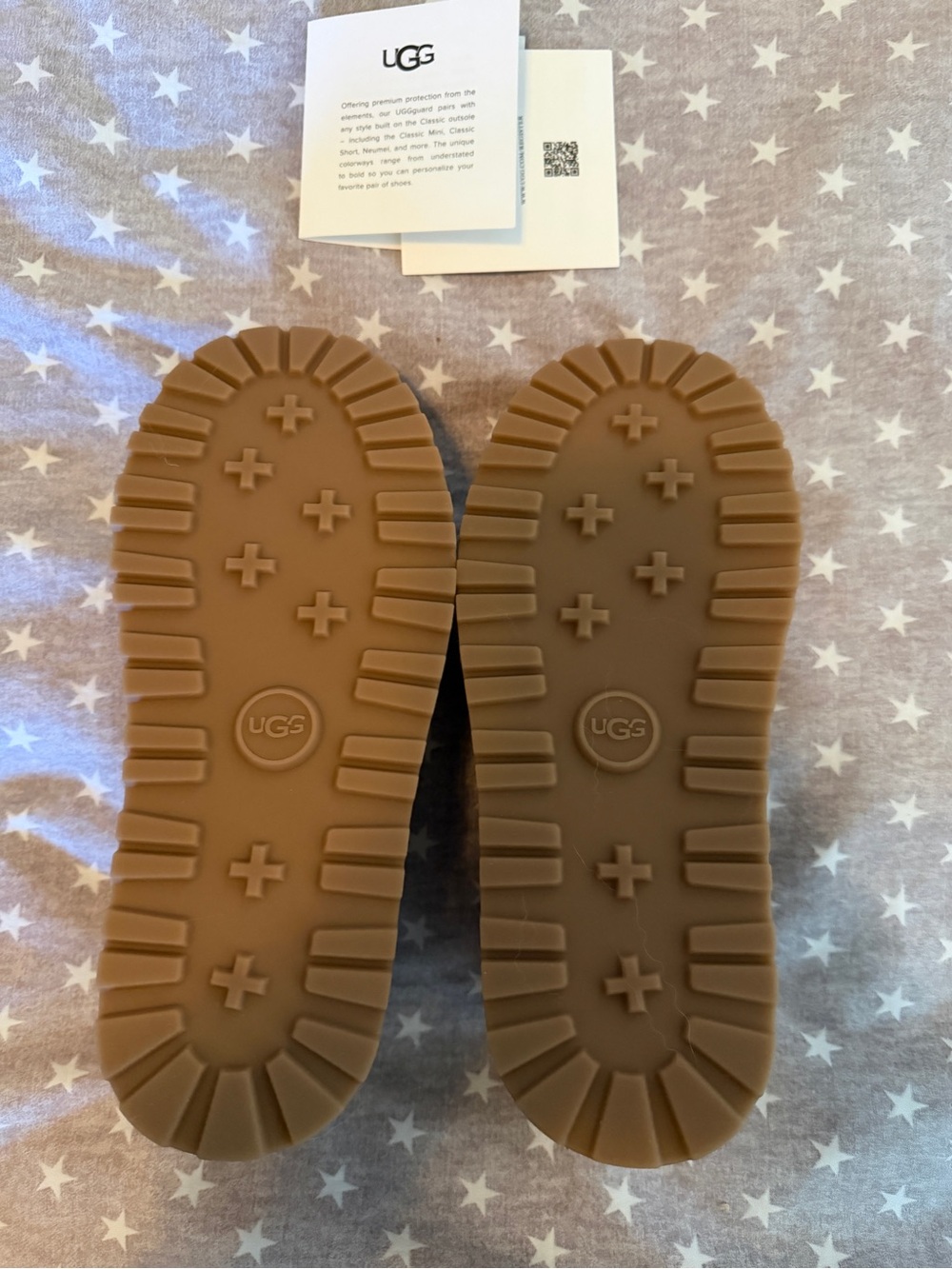 UGG Guard XS NWT / New with box - Picture 5 of 7
